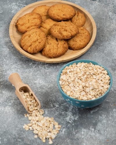 vertical-photo-oatmeal-bowl-front-homemade-cookies (1)